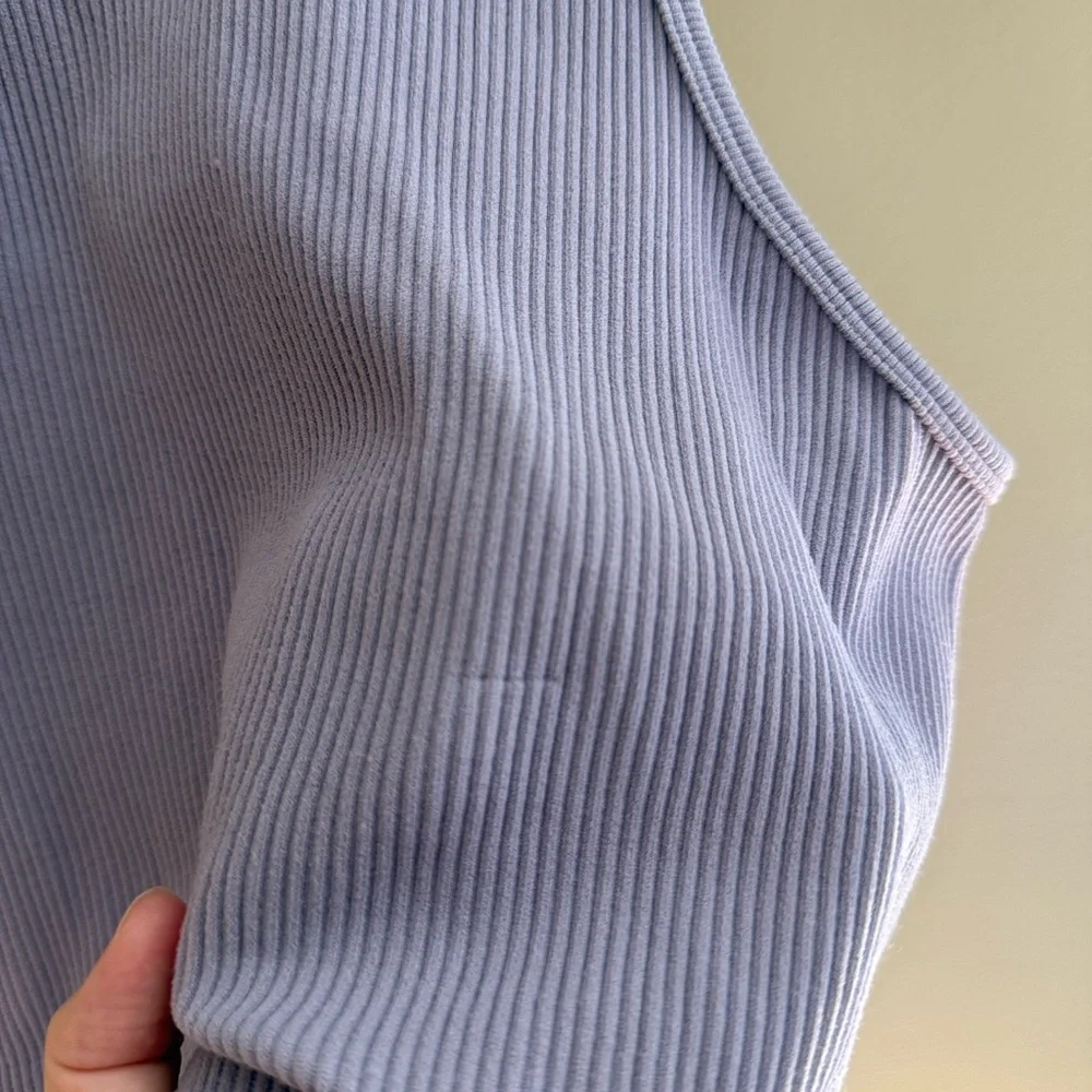Lavender Ribbed Tank Top - Picture 4 of 4